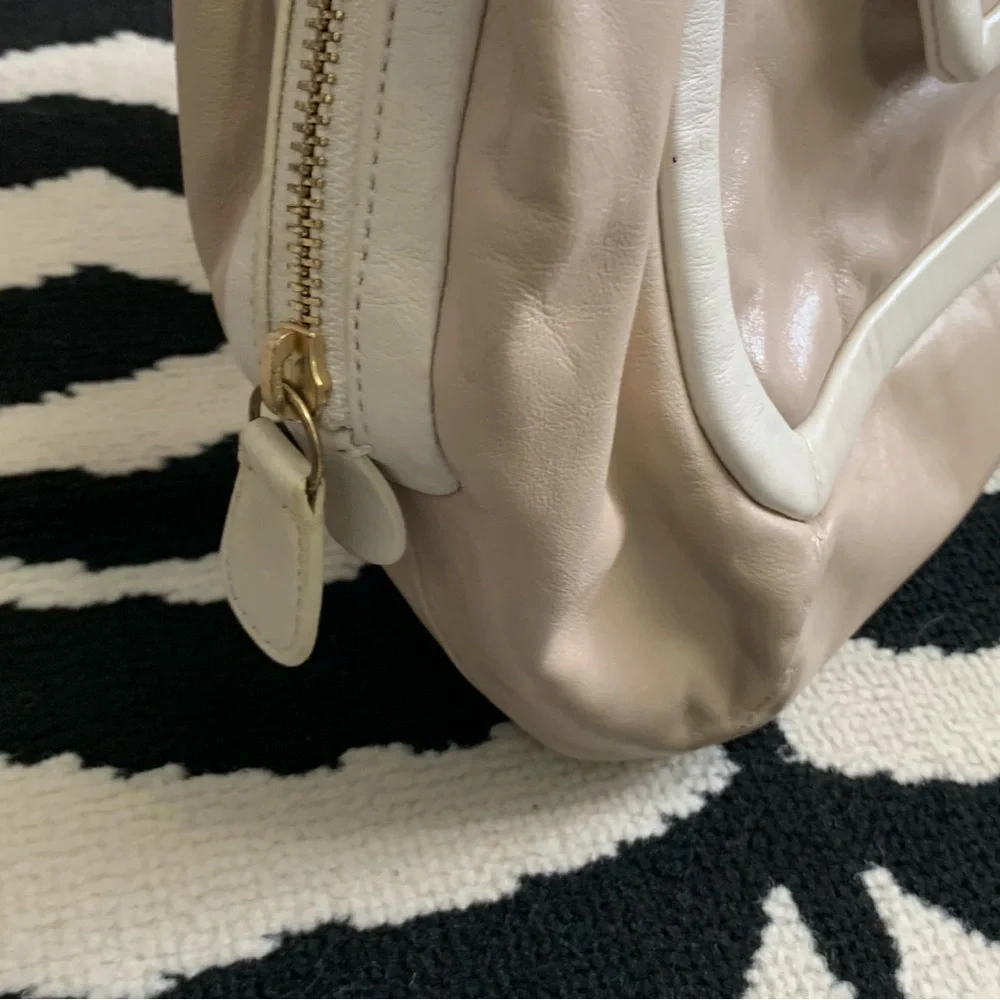 COACH Cricket Putty & White Leather 13601 Shoulder Bag - Picture 9 of 16